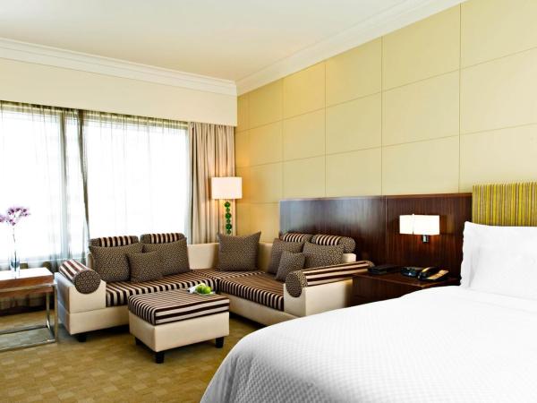 The Westin Pune Koregaon Park : photo 4 de la chambre 2 twin/single beds, guest room