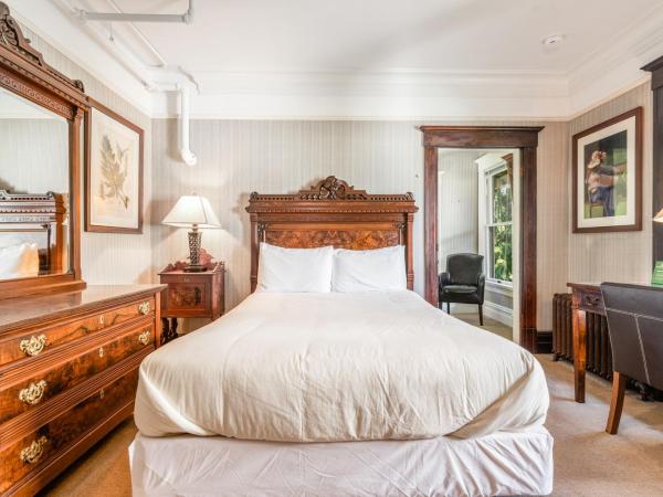 Seattle Gaslight Inn : photo 6 de la chambre deluxe queen room 202 - private bathroom