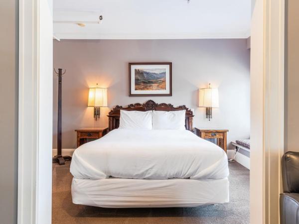 Seattle Gaslight Inn : photo 5 de la chambre queen suite two room 204 - private bathroom