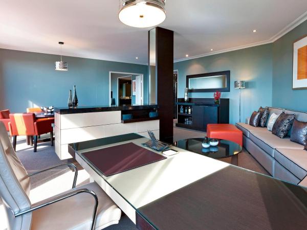 Sheraton Grand Sydney Hyde Park : photo 4 de la chambre suite 1 chambre deluxe avec terrasse - accès au salon club