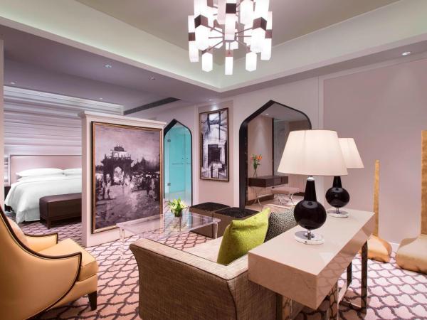 Sheraton Hyderabad Hotel : photo 2 de la chambre presidential suite, 1 king, bathrooms: 2