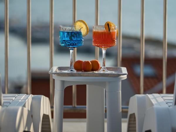 Bed&Breakfast Novalis : photo 3 de la chambre suite deluxe - vue sur mer