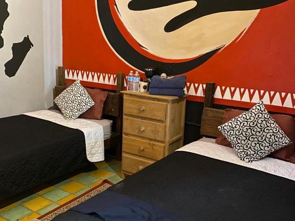 Chuchumbé Hotel & Hostal : photo 2 de la chambre chambre familiale