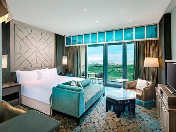 ITC Kohenur, a Luxury Collection Hotel, Hyderabad : photo 3 de la chambre chambre exécutive club exclusive avec balcon - vue sur ville
