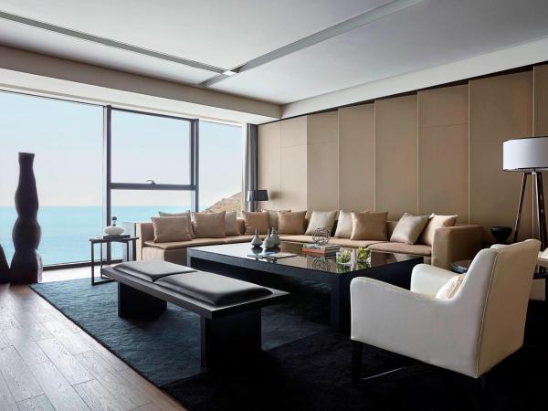 The Shanhaitian Resort Sanya, Autograph Collection : photo 6 de la chambre celebrities suite 