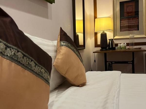 Pha Thai House : photo 1 de la chambre hébergement Économique