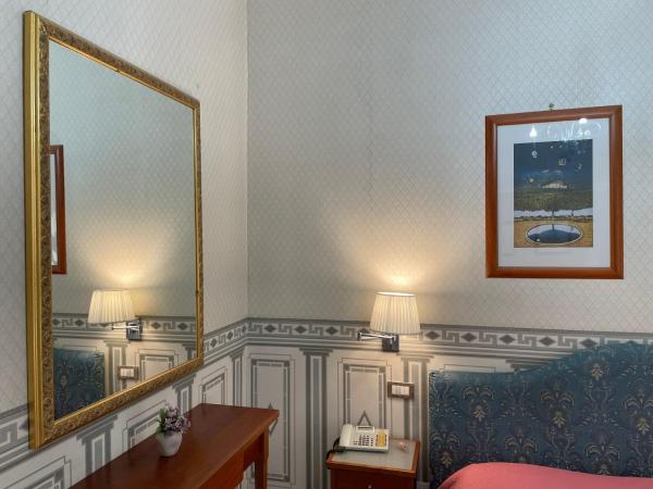 City Hall : photo 2 de la chambre suite - vue sur jardin