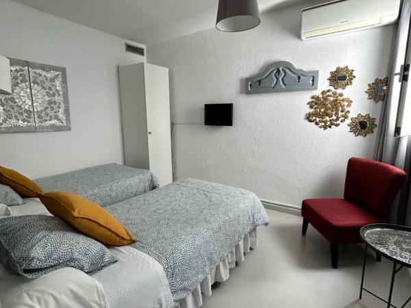 Hostal Berlin : photo 8 de la chambre chambre double ou lits jumeaux
