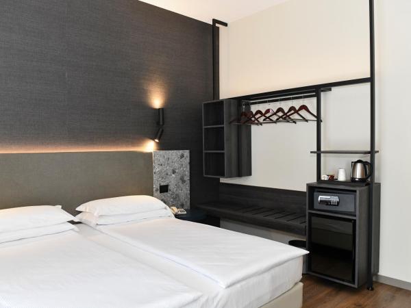 Hotel Eden : photo 7 de la chambre chambre double ou lits jumeaux supérieure