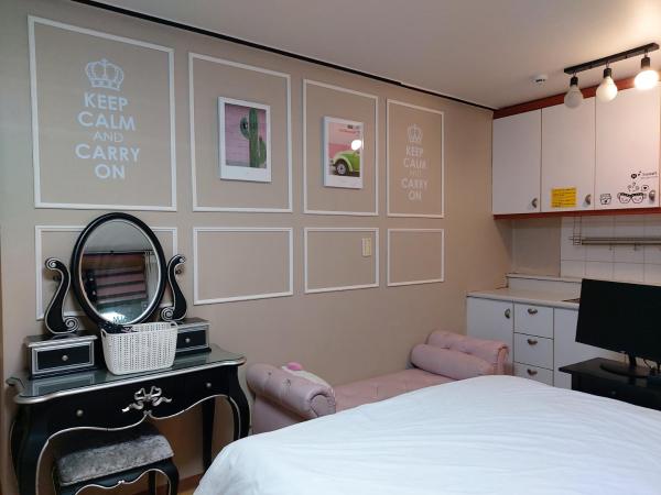 Han River Residence & Guesthouse : photo 3 de la chambre chambre double Économique - sous-sol