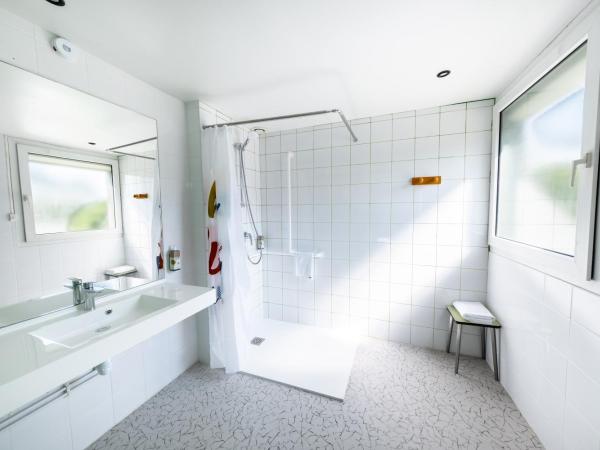 greet Chartres Est : photo 3 de la chambre chambre double