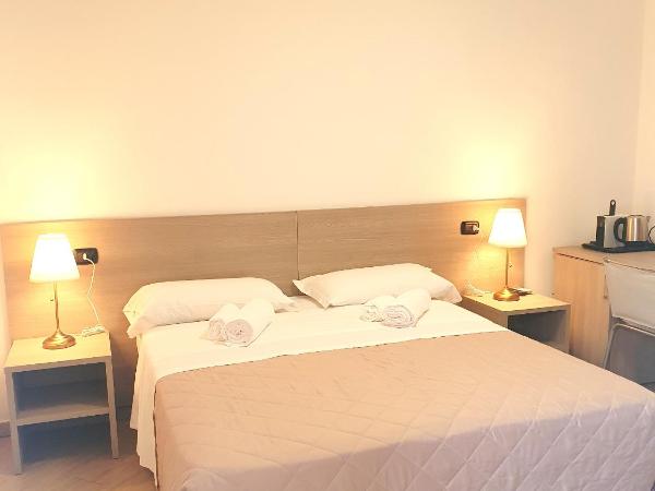 RipamontiBnB : photo 1 de la chambre chambre double ou lits jumeaux avec salle de bains privative