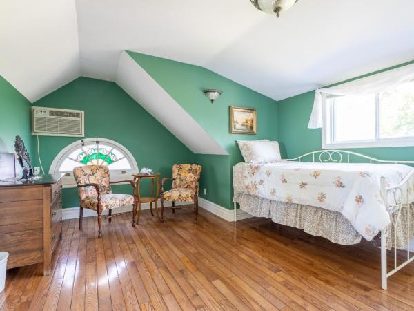 Chestnut Inn : photo 4 de la chambre chambre double deluxe (2 adultes + 1 enfant)