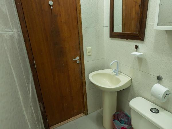 Boulevard Bed & Breakfast : photo 5 de la chambre chambre double avec salle de bains privative séparée