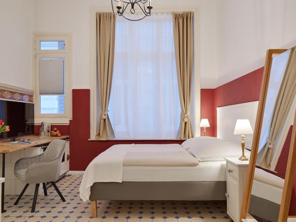 Hotel am Museum : photo 8 de la chambre chambre double standard