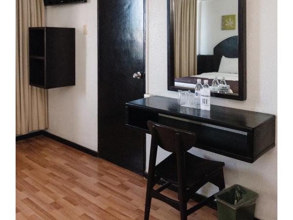 Hi Hotel Impala Queretaro : photo 5 de la chambre chambre double avec 2 lits doubles