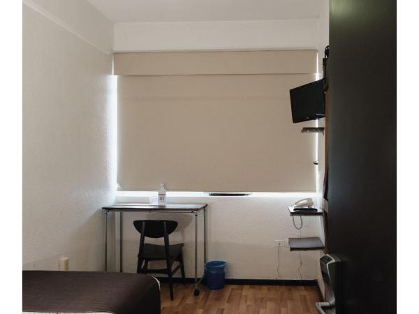 Hi Hotel Impala Queretaro : photo 9 de la chambre très petite chambre simple