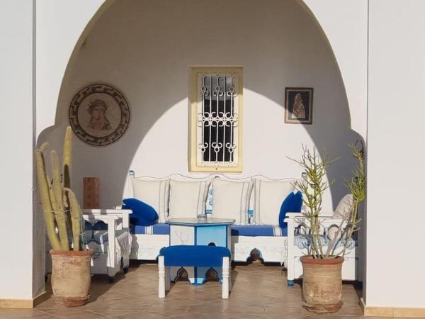 Chambre d'hôtes, Dar l'air du temps : photo 5 de la chambre chambre double avec salle de bains privative