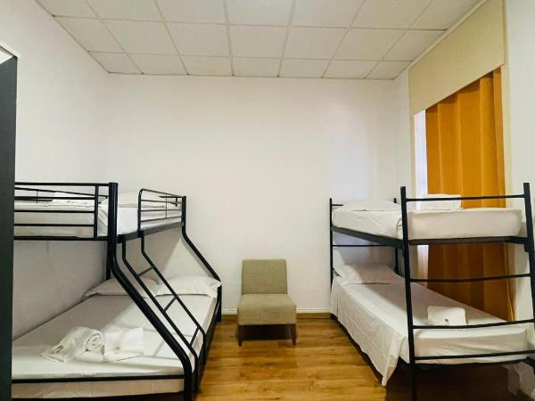 The Pocket Pillow House : photo 3 de la chambre chambre familiale avec salle de bains privative