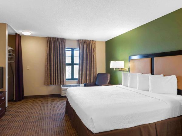 Extended Stay America Suites - Dallas - Greenville Avenue : photo 1 de la chambre studio lit king-size - non-fumeurs