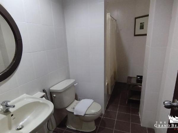 The Grand Beach Resort Port Dickson : photo 3 de la chambre chambre familiale