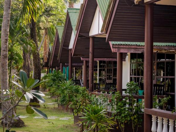 Southern Lanta Resort - SHA Extra Plus : photo 2 de la chambre chambre double ou lits jumeaux standard - vue sur jardin