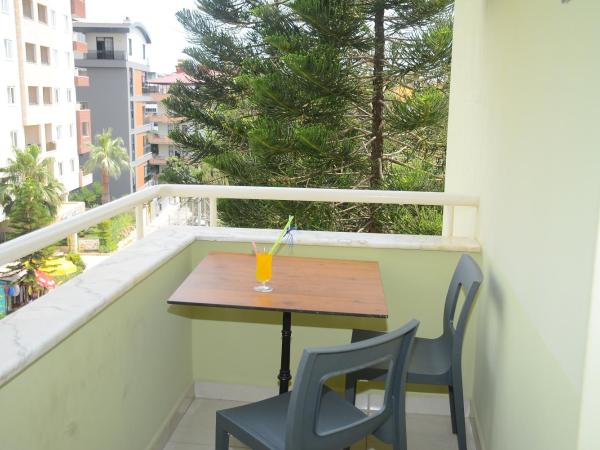 Almera Park Apart Hotel : photo 7 de la chambre annexe - appartement 1 chambre (4 adultes)