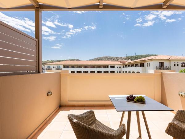 Theartemis Palace : photo 4 de la chambre maisonnette