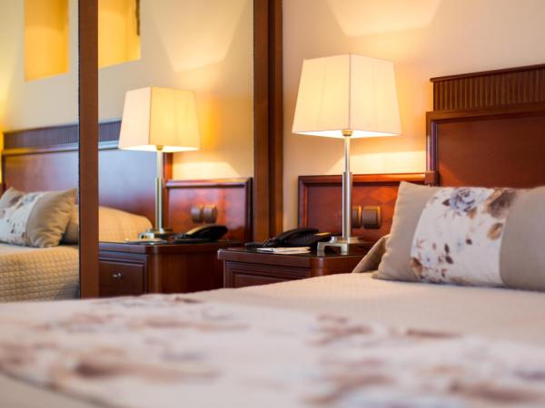 Theartemis Palace : photo 8 de la chambre suite vue mer