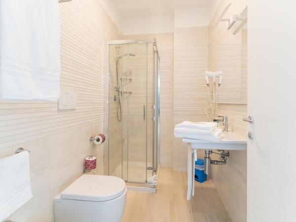 Residenza Turistica Alberghiera Blue Marine : photo 6 de la chambre appartement 1 chambre