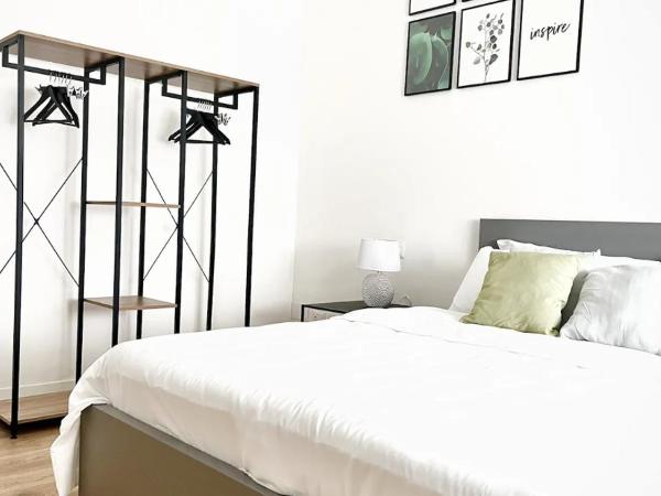 Beno House Brescia : photo 6 de la chambre chambre deluxe (2 adultes + 1 enfant)