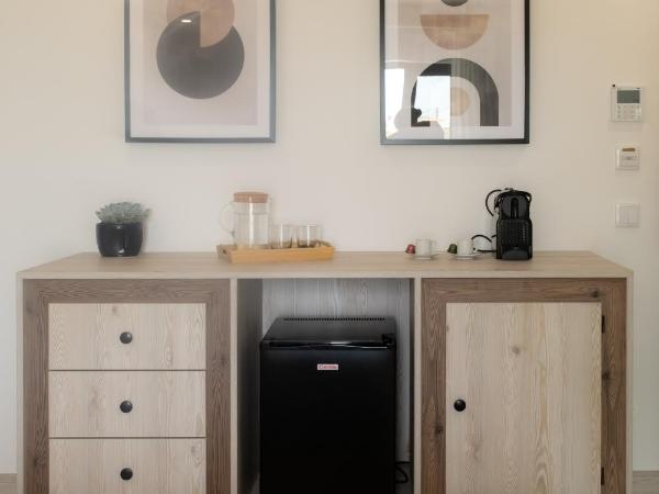 Ria Formosa Guest House : photo 3 de la chambre chambre double ou lits jumeaux standard avec balcon