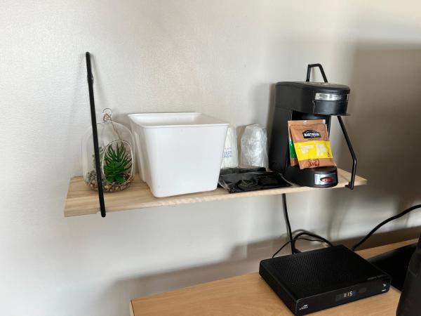 Thriftlodge Saskatoon : photo 7 de la chambre chambre lit queen-size - non-fumeurs