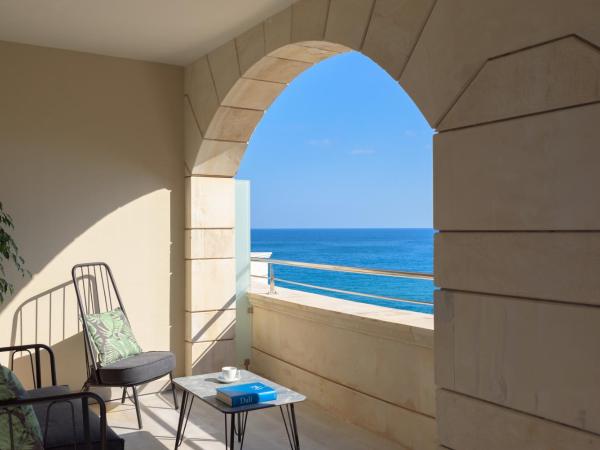 Macaris Suites & Spa : photo 7 de la chambre grande suite avec jacuzzi et sauna