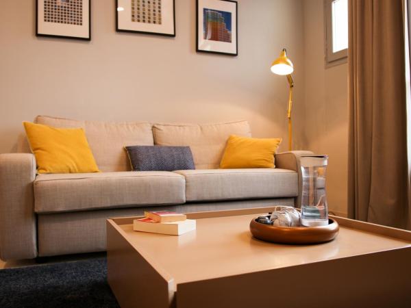 Villa Meridia : photo 9 de la chambre suite lit queen-size avec canapé-lit