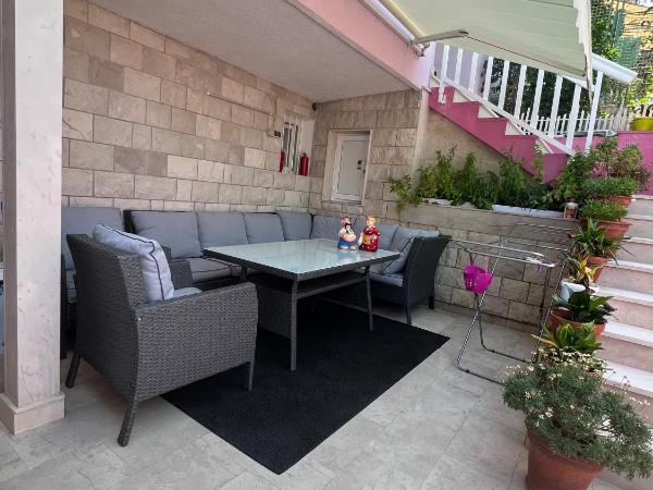 Lilac Apartments : photo 8 de la chambre chambre double Économique