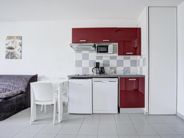 Vacancéole - Les demeures de la Massane - Argelès-sur-Mer : photo 3 de la chambre studio cabine (4 personnes)