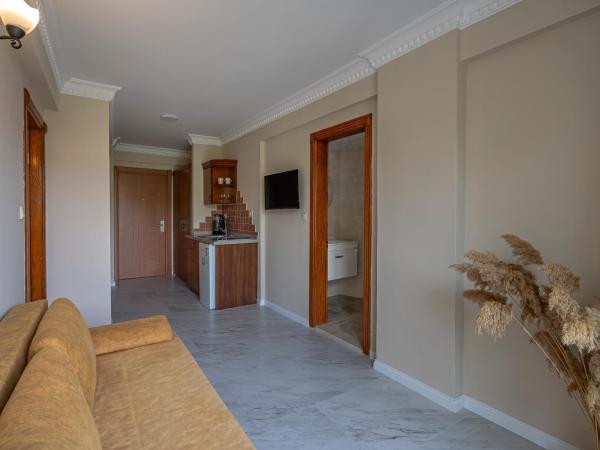 Rosy Suites Hotel : photo 4 de la chambre suite - vue sur jardin