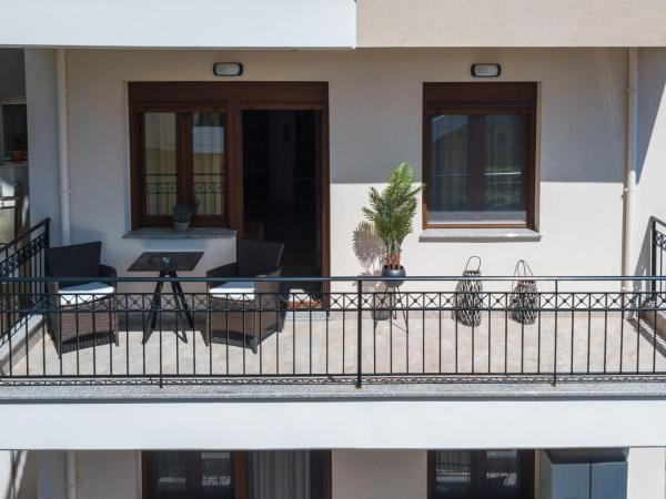 Twelve Studios : photo 4 de la chambre appartement avec balcon