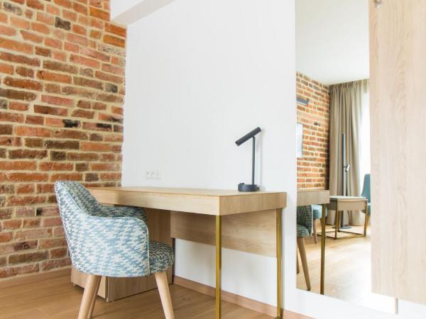 Hotel Spichrz : photo 9 de la chambre chambre double ou lits jumeaux supérieure