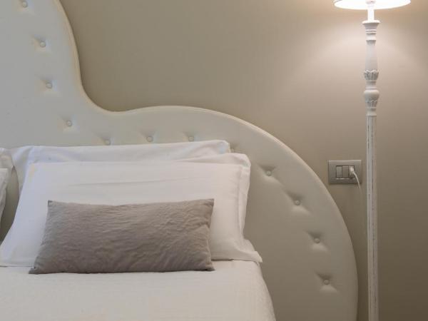 BeB San Lorenzo : photo 8 de la chambre chambre double avec salle de bains privative