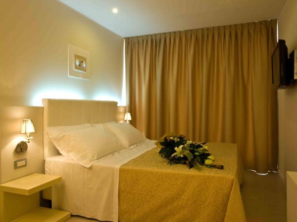Ferretti Beach Hotel : photo 4 de la chambre chambre double ou lits jumeaux classique