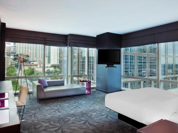 W Atlanta Downtown : photo 1 de la chambre chambre d'angle avec 1 lit king-size - espace cool