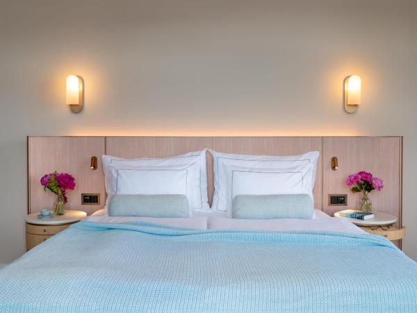 Art Deco Hotel Montana Luzern : photo 1 de la chambre chambre deluxe - vue sur lac