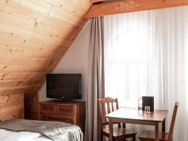 Rezydencja Sienkiewiczówka : photo 1 de la chambre chambre simple standard