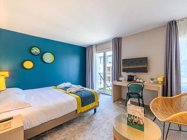 Best Western Plus Hôtel Vannes Centre Ville : photo 1 de la chambre chambre lit king-size supérieure avec balcon