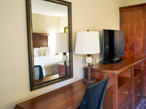 Rosen Inn Lake Buena Vista : photo 5 de la chambre chambre deluxe avec 2 lits doubles