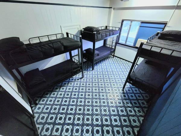 Wanna Stay? : photo 1 de la chambre lit dans dortoir mixte de 6 lits