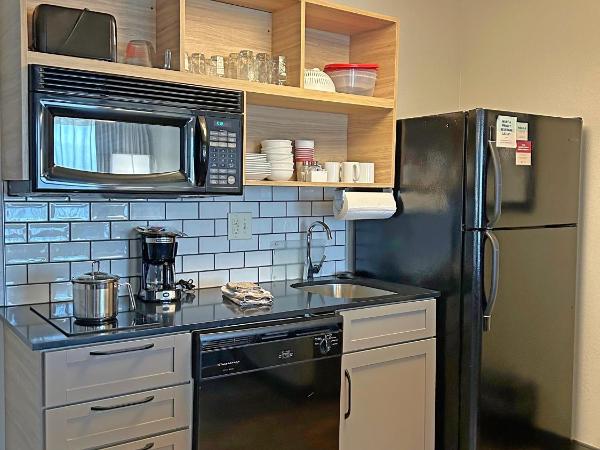 Candlewood Suites Indianapolis Downtown Medical District, an IHG Hotel : photo 7 de la chambre suite exécutive 2 chambres lit king-size - non-fumeurs