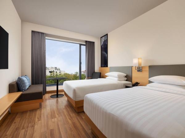 Fairfield by Marriott Jaipur : photo 7 de la chambre guest room twin beds city view